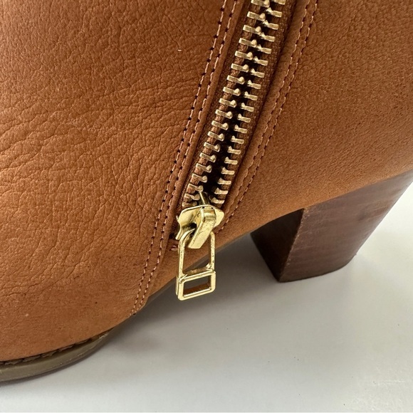 Vionic Leather Sterling Zip Up High Heel Ankle Boots Womens Size 7 In Saddle - Picture 9 of 10